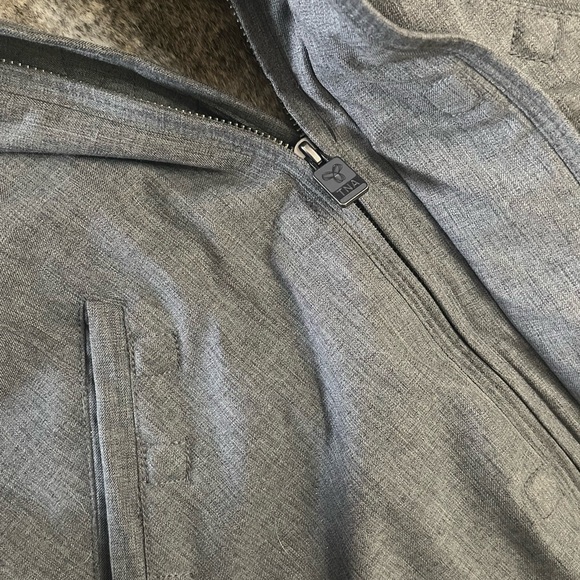 TNA Parka - Picture 3 of 4